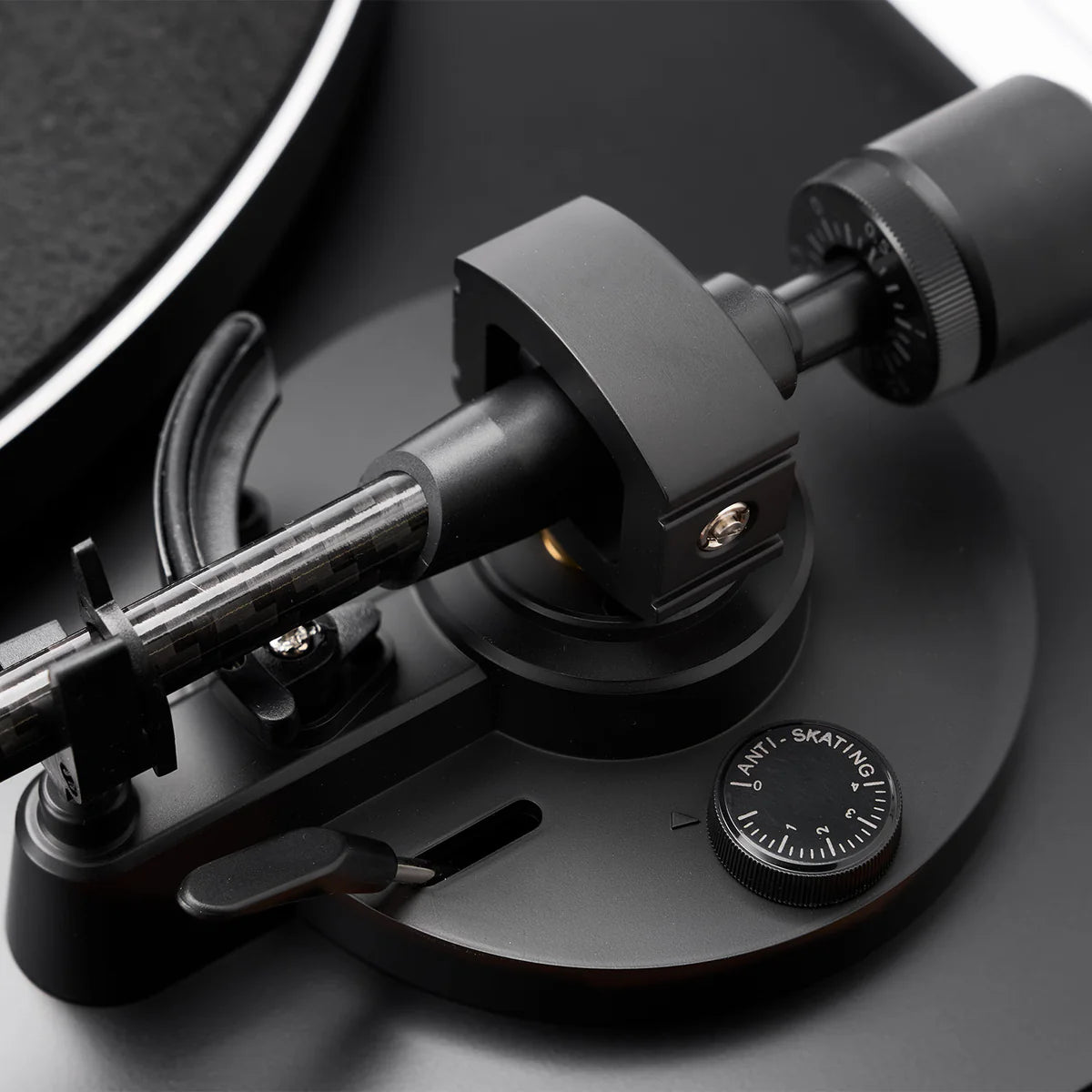 TT-3 Plus — Turntable with Ortofon 2M Red & Built-in Phono Stage