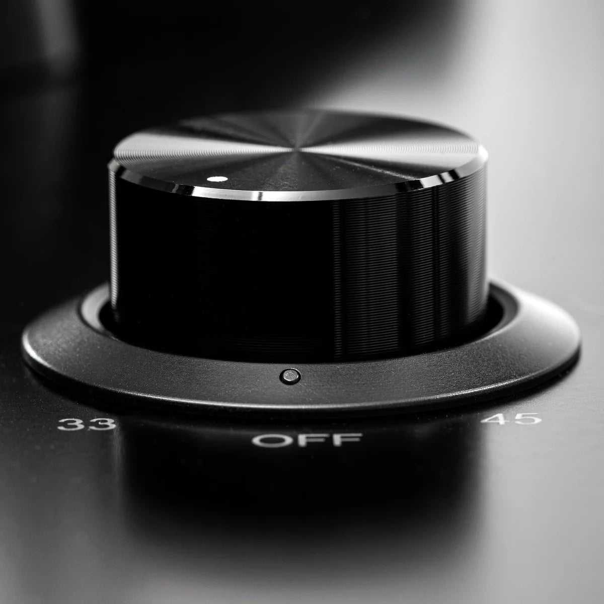 TT-3 — Turntable with Ortofon OM5e Cartridge
