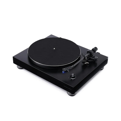 TT-4 MK2 — Turntable with Ortofon 2M Blue & Built-in Phono Stage