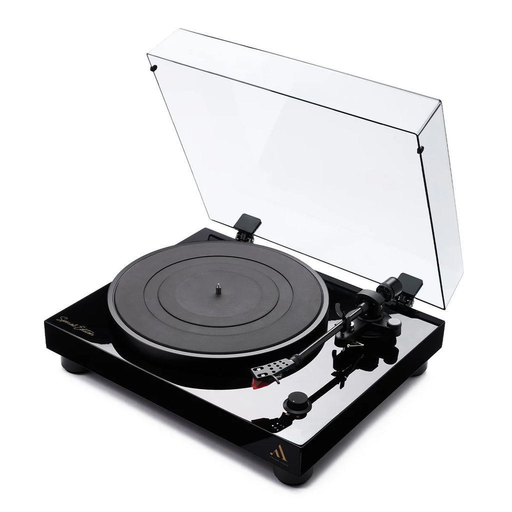 TT-4 Special Edition — Turntable with Ortofon 2M Bronze & Built-in Phono Stage