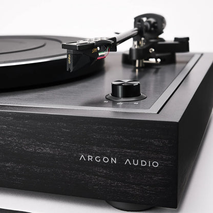 TT Signature — Turntable with Ortofon 2M Black & Floating Suspension