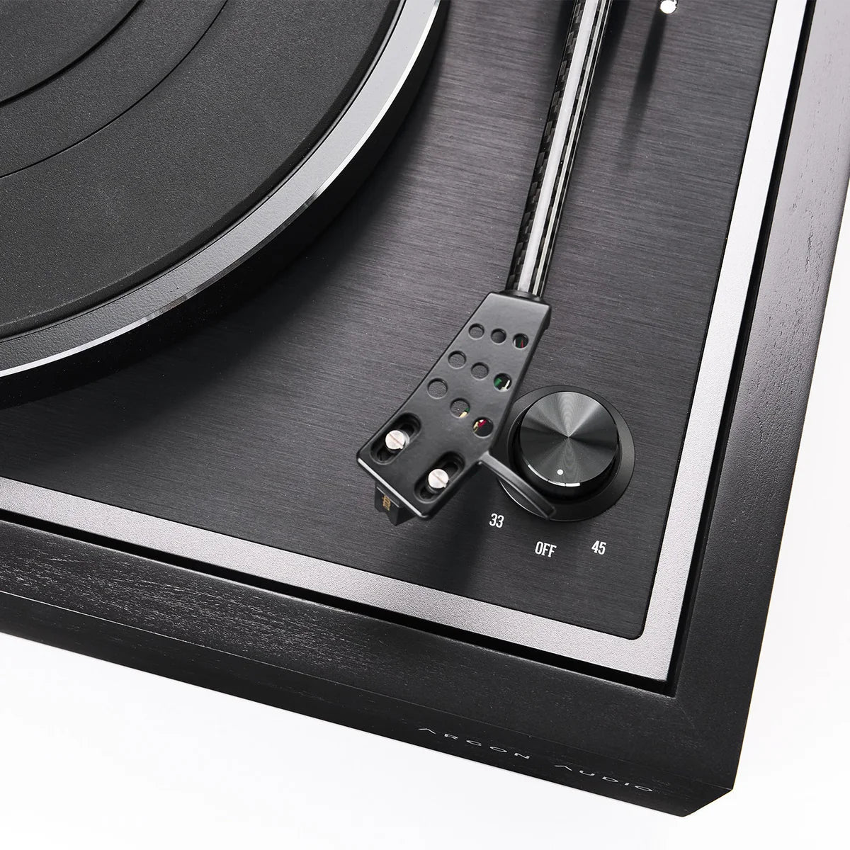 TT Signature — Turntable with Ortofon 2M Black & Floating Suspension