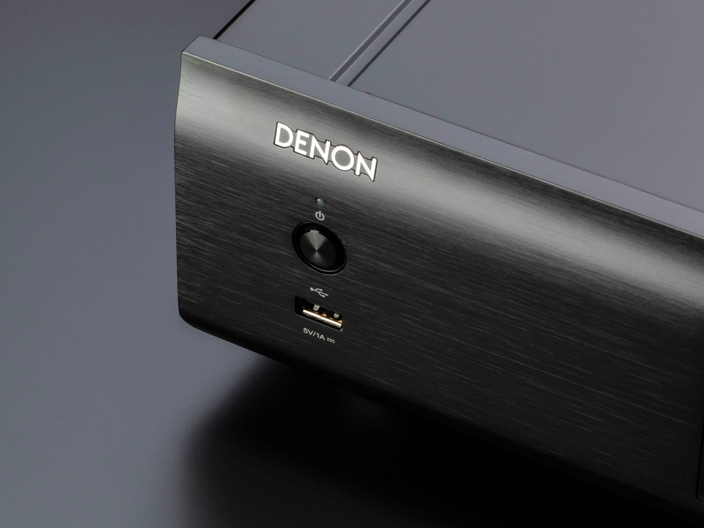 DCD-900NE CD Player with AL32 Processing Plus, 192kHz/32-bit DAC & USB