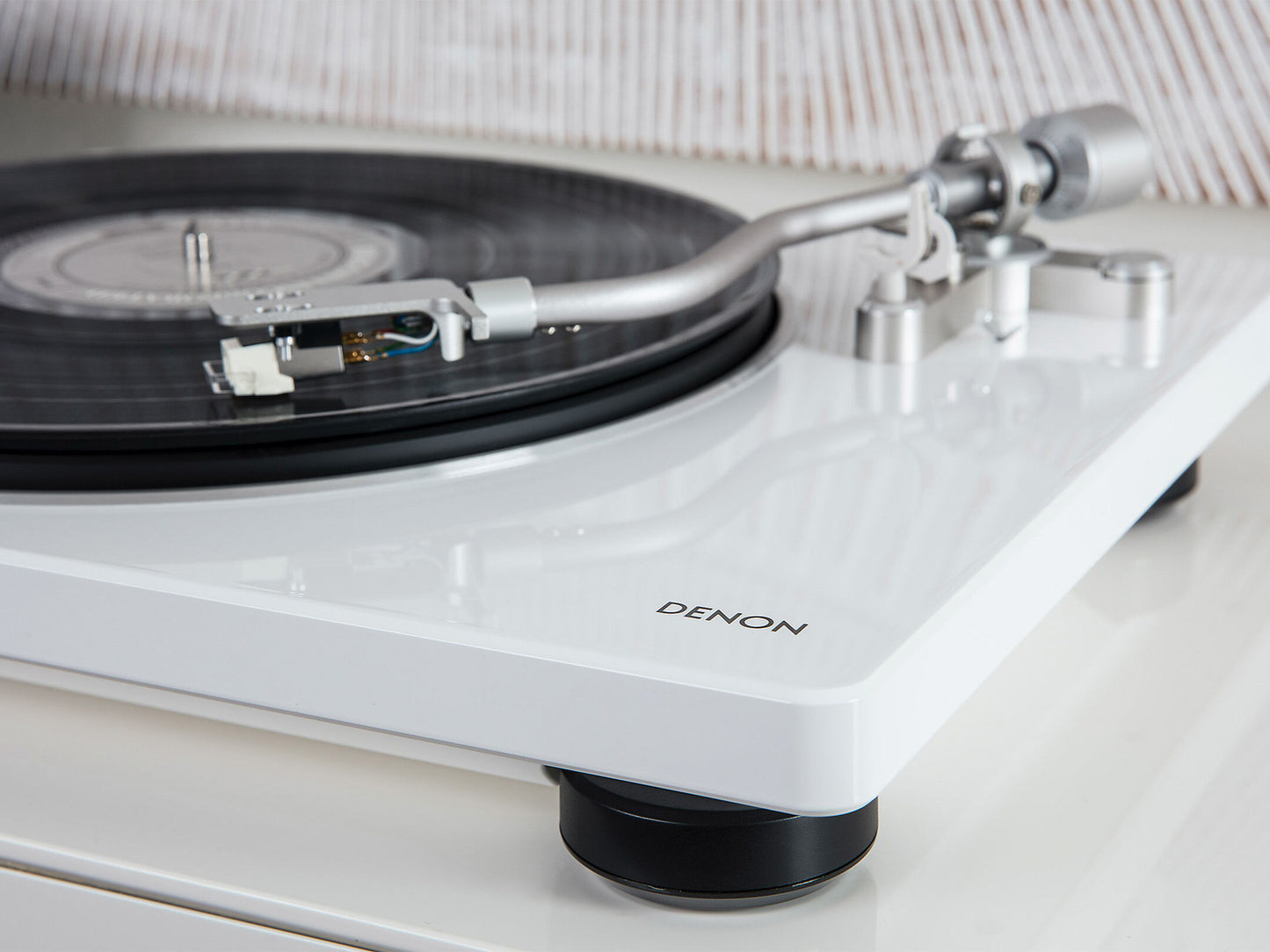 DP-400 Premium Fully Automatic Belt-Drive Hi-Fi Turntable