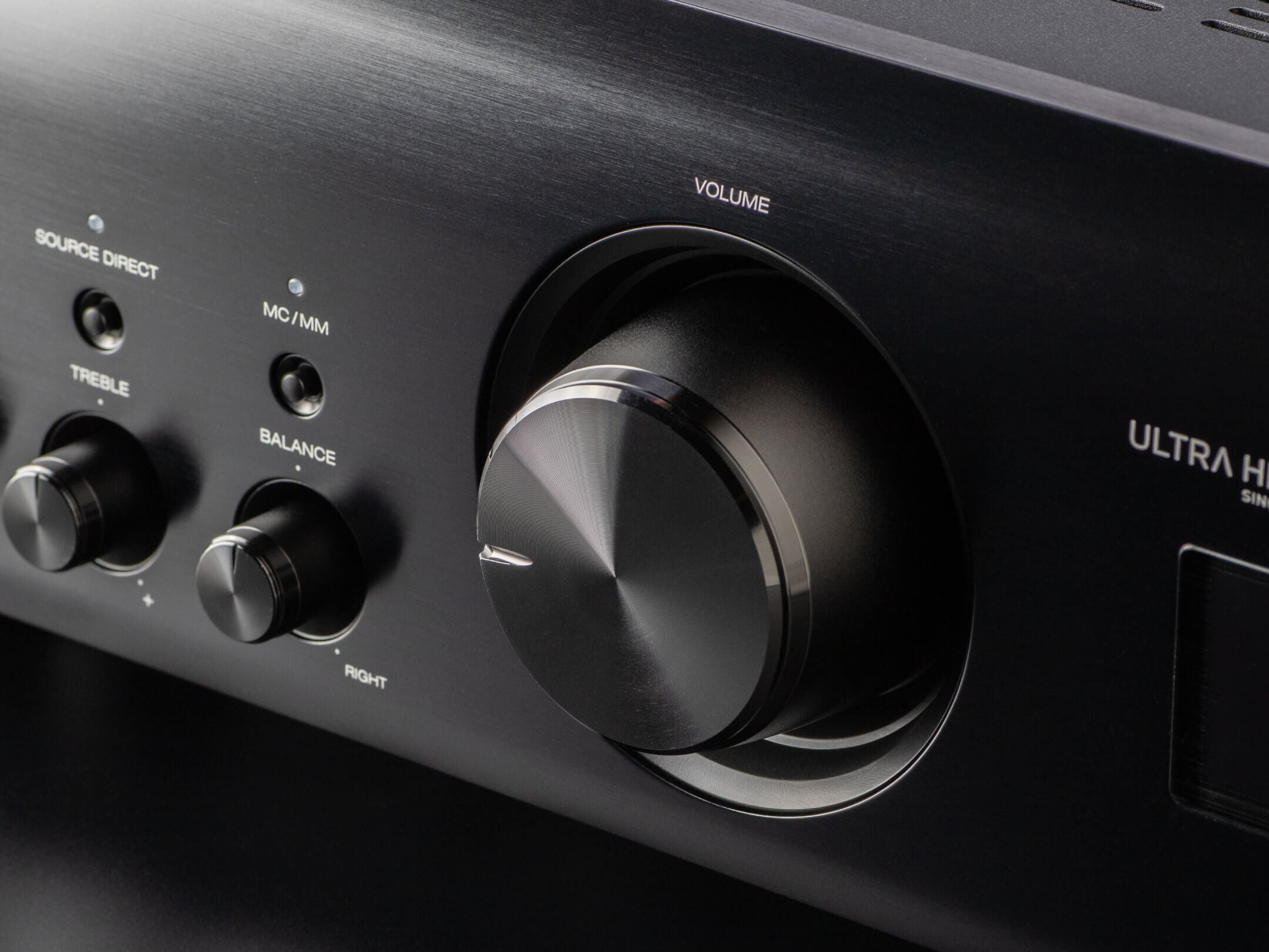 PMA-1700NE 2Ch 140W Stereo Integrated Amplifier with MM/MC Phono & USB DAC